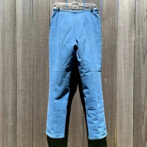 NORM THOMPSON Women’s Jeans, Excellent Condition. - Picture 2 of 3